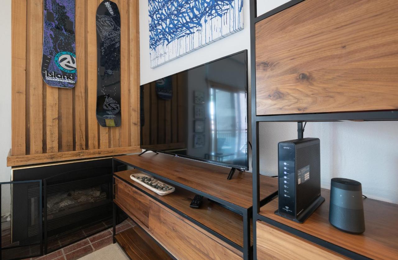 Trails End Mountainview Penthouse Condo - Ski In - Out - Stroll To Main Street Breckenridge Bagian luar foto